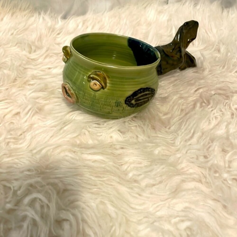 Pottery fish soup bowl tail for handle very unique